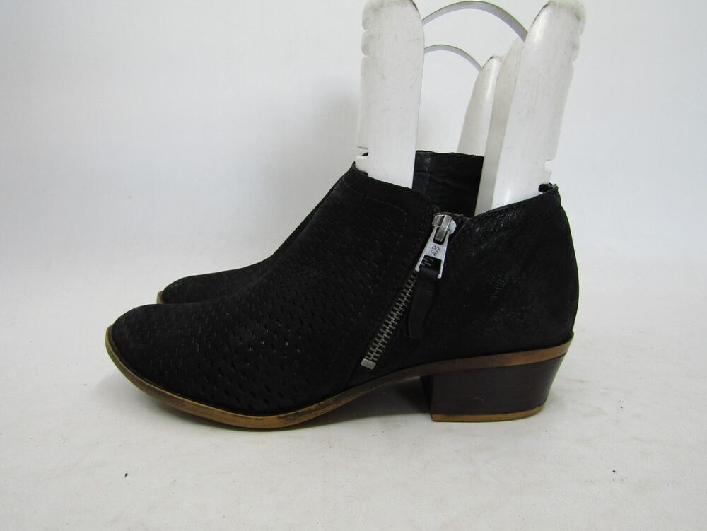 Lucky Brand Womens Size 8.5 M Black Leather Zip Ankle Fashion Boots Bootie